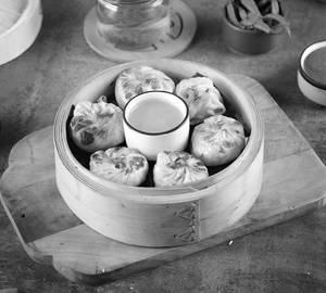 Mix Veg Fried Momos (6 Pieces)