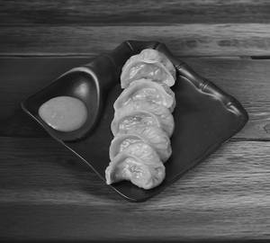 Classic Fried Veg Momos