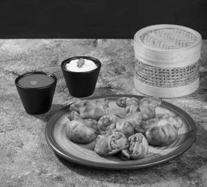 Spicy Schezwan Fried Momos