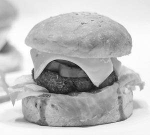 Tandoori Paneer Tikka Burger