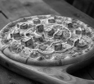 Chill Paneer Pizza