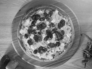 Five puper corn chilli pizza