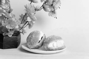 Vanilla Crème Custard Bomboloni (1 Piece)