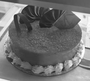 Fresh Cream Red Velvet Cool Cake Veg