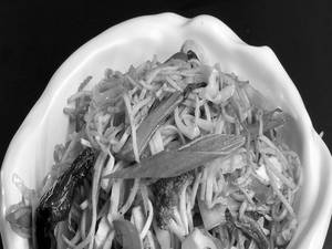 Chicken Singapore Noodles