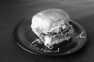 King & Queen Vadapav
