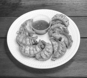 Paneer Fried Momos (5 Pcs)