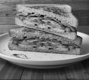 Veg Grilled Sandwich
