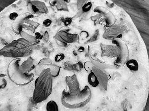 Creme Alfredo Pizza