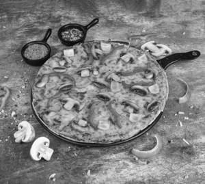 Grilled Mushroom Pizza