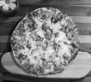 Classic Chicken Pizza