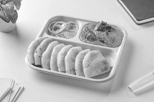 Tandoori Soya Chaap with Kulcha Lunchbox