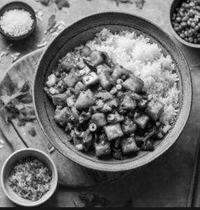 Chilli Paneer Gravy With Fried Rice
