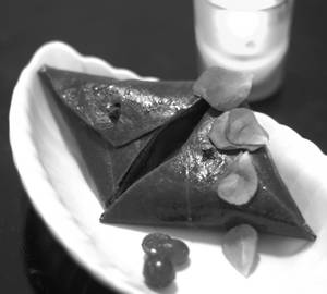 Nauratan Divine Sweet Paan (No Supari & Lime Paste) [2 Pcs]