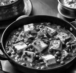 Mater Paneer