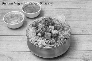 Biryani Veg With Paneer & Gravy