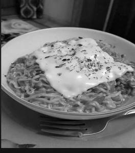 Cheesy Maggie