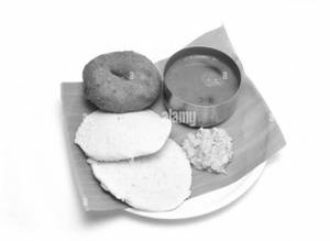 Idly Vada (2 Idly , 1vada)
