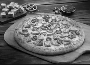 Chilly Paneer Pizza (8 Inches)