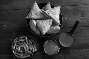 Patty Samosa [1 Piece, Serves 1]