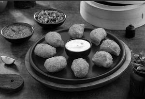 Chicken Kurkure Momos [8 Pcs]