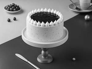 Vanilla Blueberry Eggless Cake - 500gms