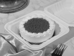 Red Velvet Bento Cake 
(300 grams)