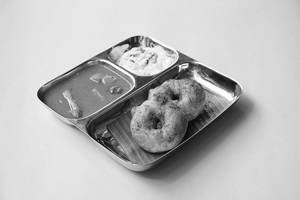 Medu Vada