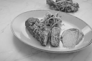 Soya Roulade With Mixed Lettuce Salad & Paprika Spread
