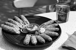 Chicken Seekh Kebab (8 Pcs)