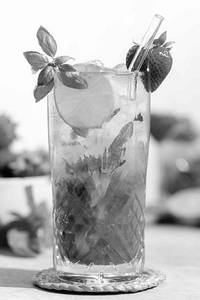 Strawberry Mojito Premium