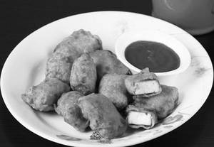 Paneer Pakoda Pakoda [8 Pieces]