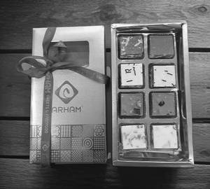 Handmade Chocolate Box (8Pc)