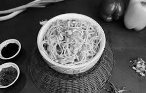Veg pad thai noodles