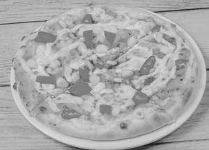 Tomato & Golden Corn Pizza