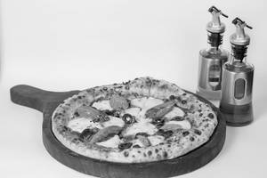 Pesto Di Basilico Pizza