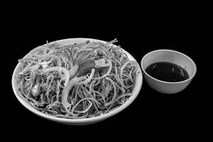 Egg Hakka Noodles
