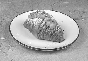 Pistachio Croissant