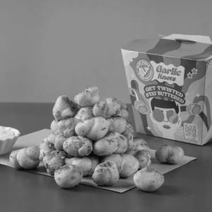Garlic Knots  Infinity Bucket (35 units)