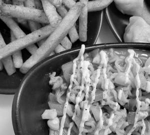 Maggi + Fries + beverage
