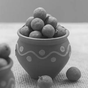 Karam Venna Undalu (250 Gms)