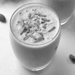 Khada Chammach Dryfruit Shake Full
