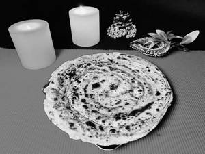 Masala Lachha Roti Ghee (1 Pc - Whole Wheat - Spicy)