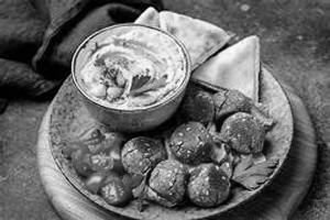 Falafel With Hummus