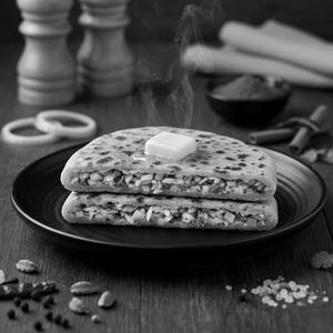 Onion Parantha with Chole