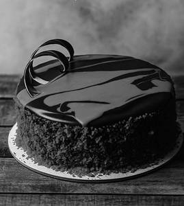 Red Vancho Cake [1 Kg]