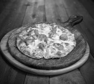 Paneer Pan Pizza
