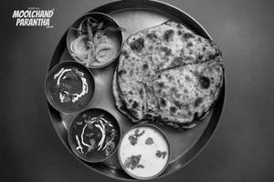 Aloo Pyaaz Naan