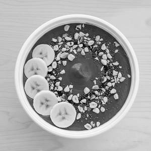 Choco Banana Split (Dark) Ragi Flakes Bowl [100% pure honey]
