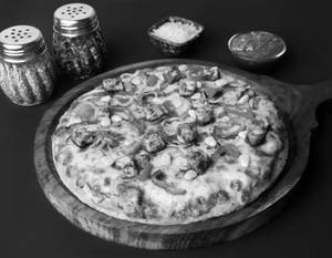 Peri peri paneer pizza